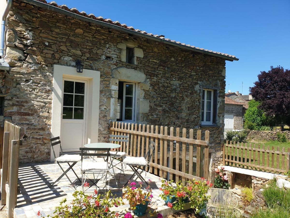 Gite La Grange De Jeanne Villa Rancon Kültér fotó